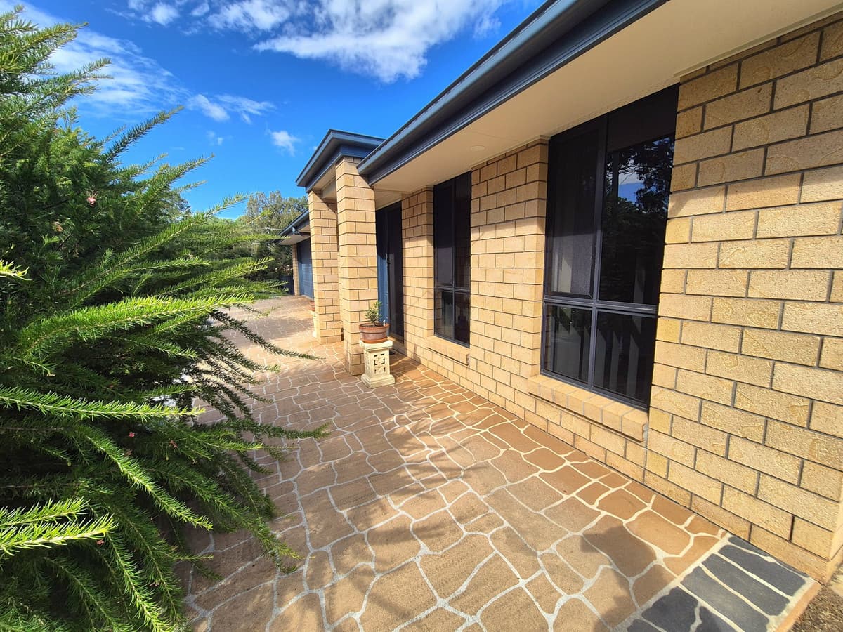 27 Bunya Drive, YARRAMAN QLD 4614, Yarraman - Thumbnail 6