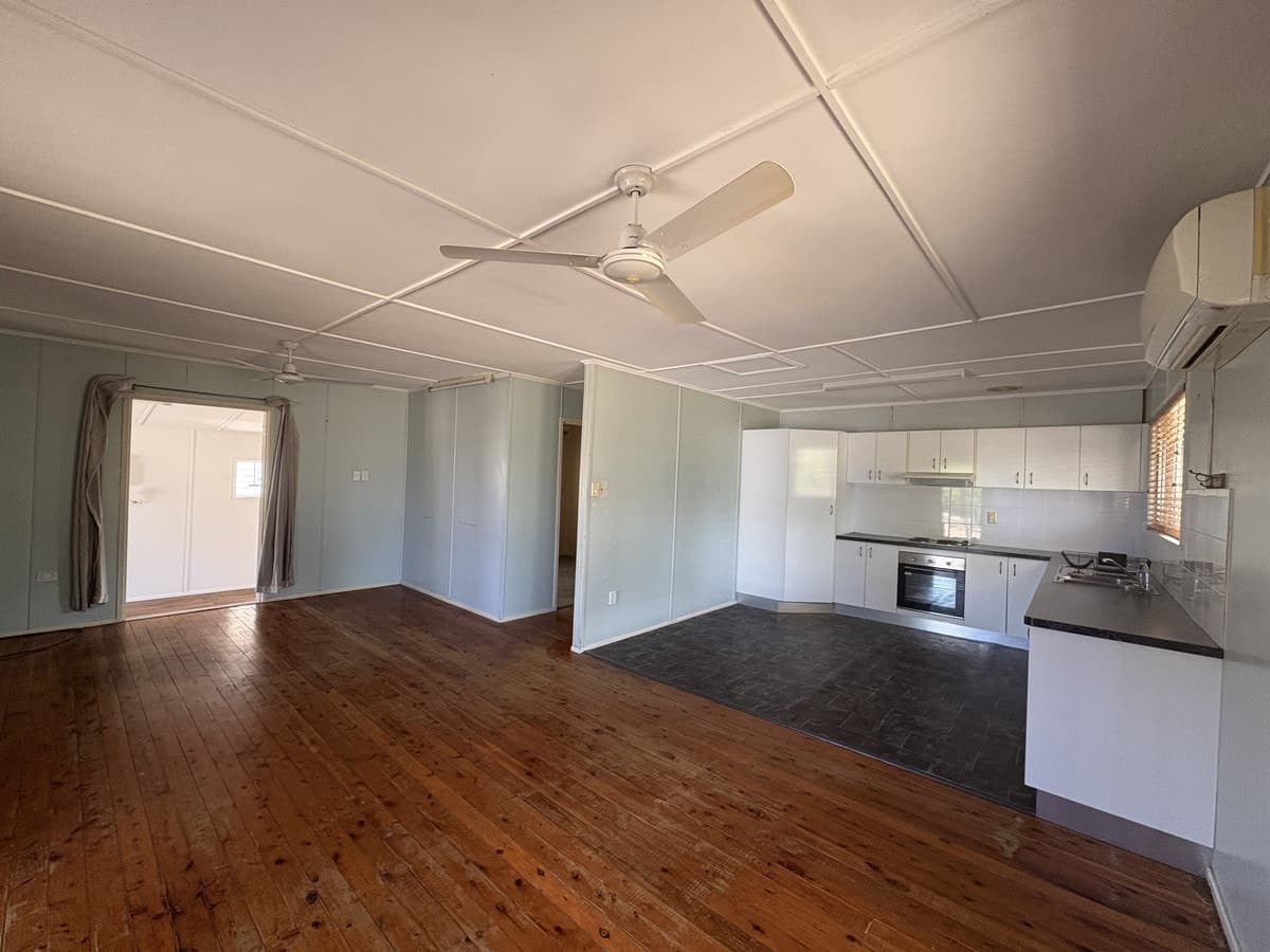 17 Alfred Street, DALBY QLD 4405, Dalby - Thumbnail 4