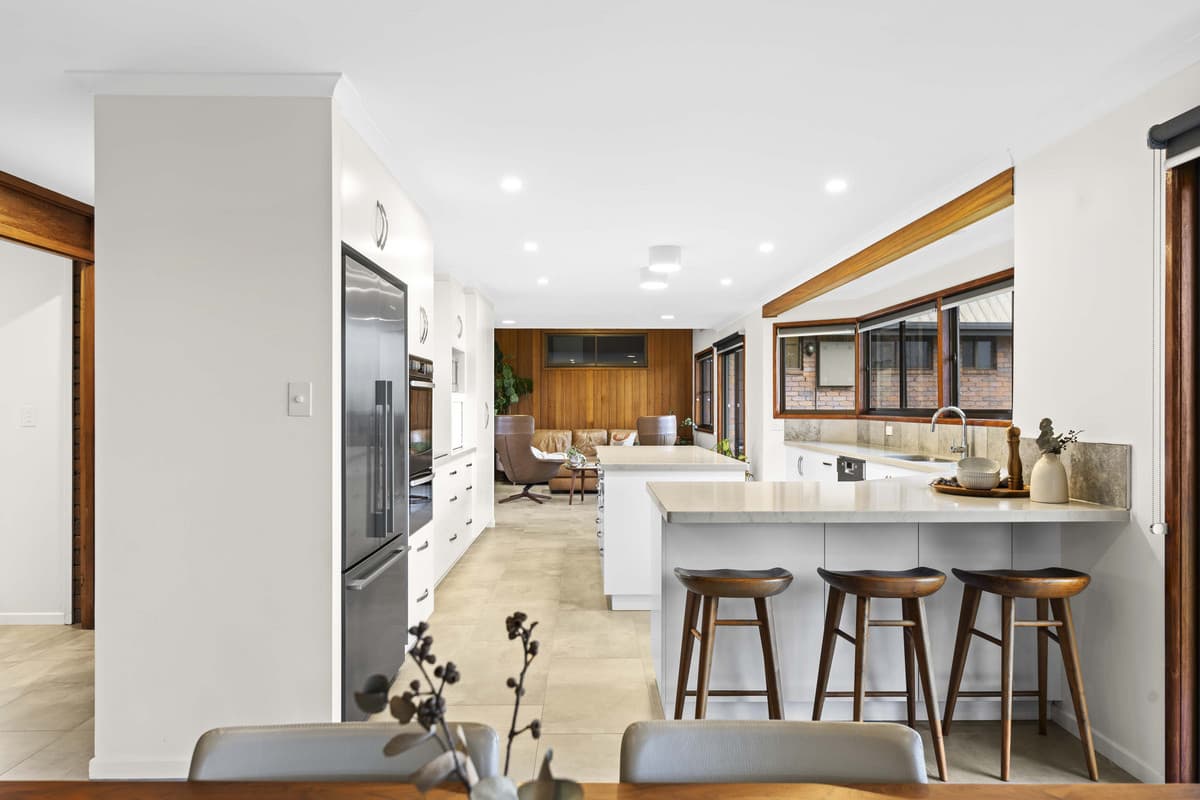 14 Mcstay Street, Middle Ridge QLD 4350, Middle Ridge - Thumbnail 4