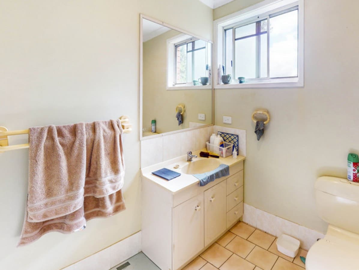 2 / 24 Claret Street, Wilsonton Heights QLD 4350, Wilsonton Heights - Thumbnail 3