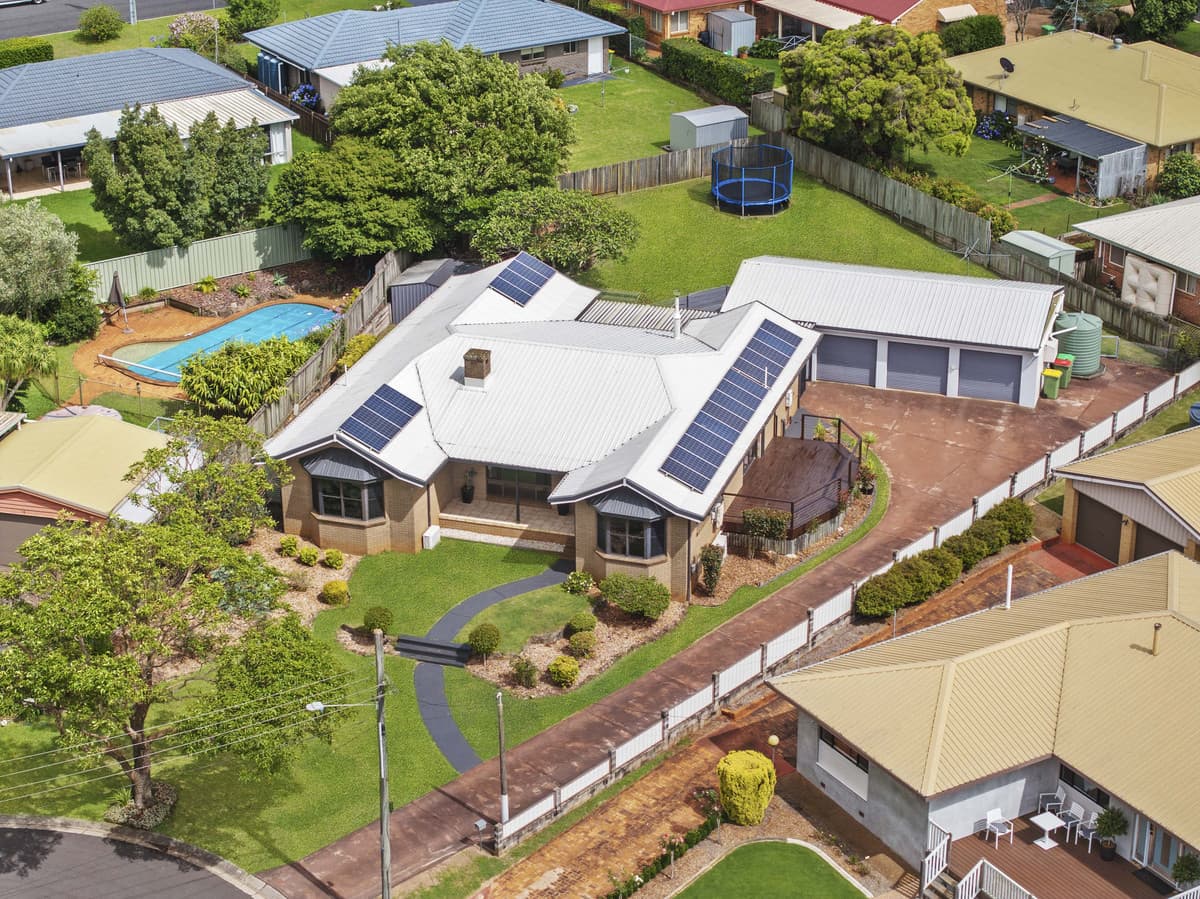 15 Zoe Court, Centenary Heights QLD 4350, Centenary Heights - Thumbnail 3