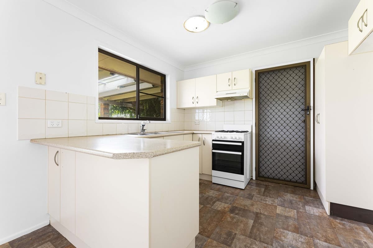 10 Cloake Street, Rockville QLD 4350, Rockville - Thumbnail 6