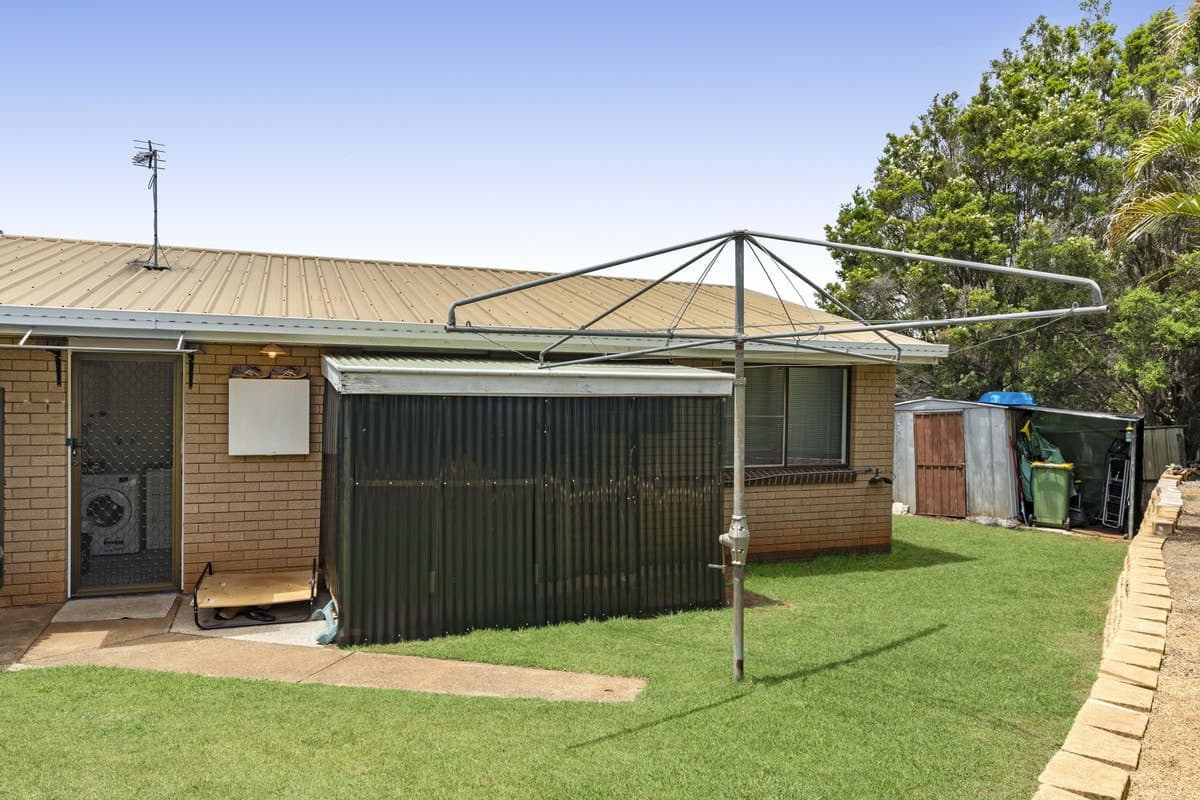 1 / 3 Hock Court, Wilsonton Heights QLD 4350, Wilsonton Heights - Thumbnail 3