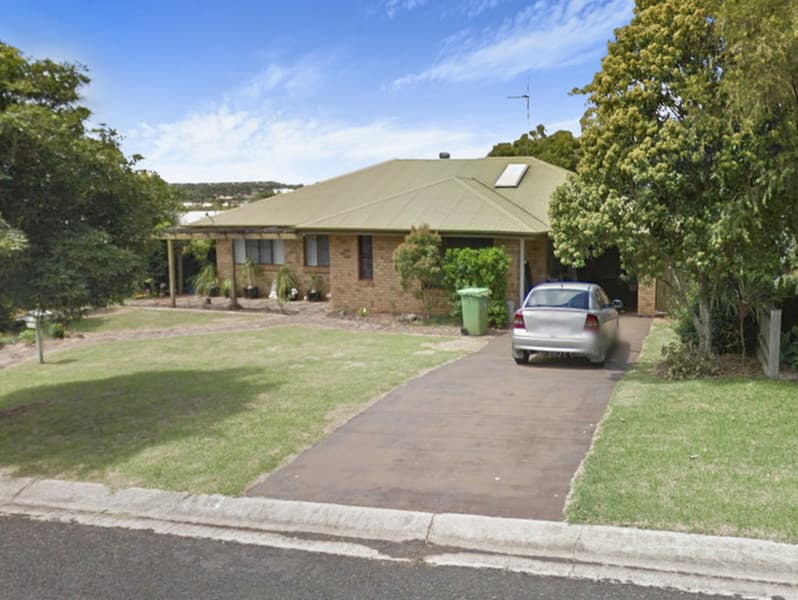 22 Nellie Street, CENTENARY HEIGHTS QLD 4350, Centenary Heights - Thumbnail 2