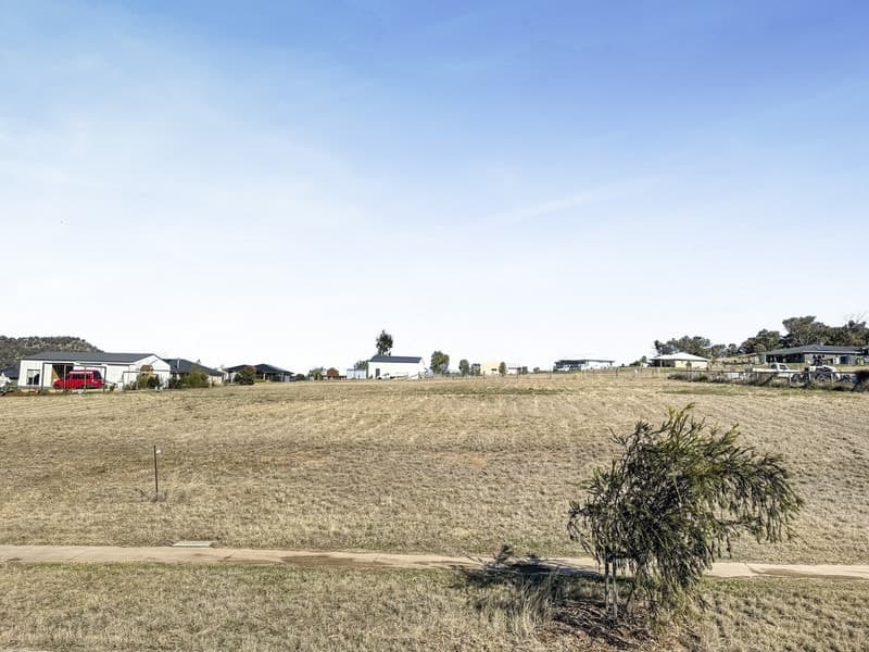 18 Southern Cross Drive, Kingsthorpe QLD 4400, Kingsthorpe - Thumbnail 6