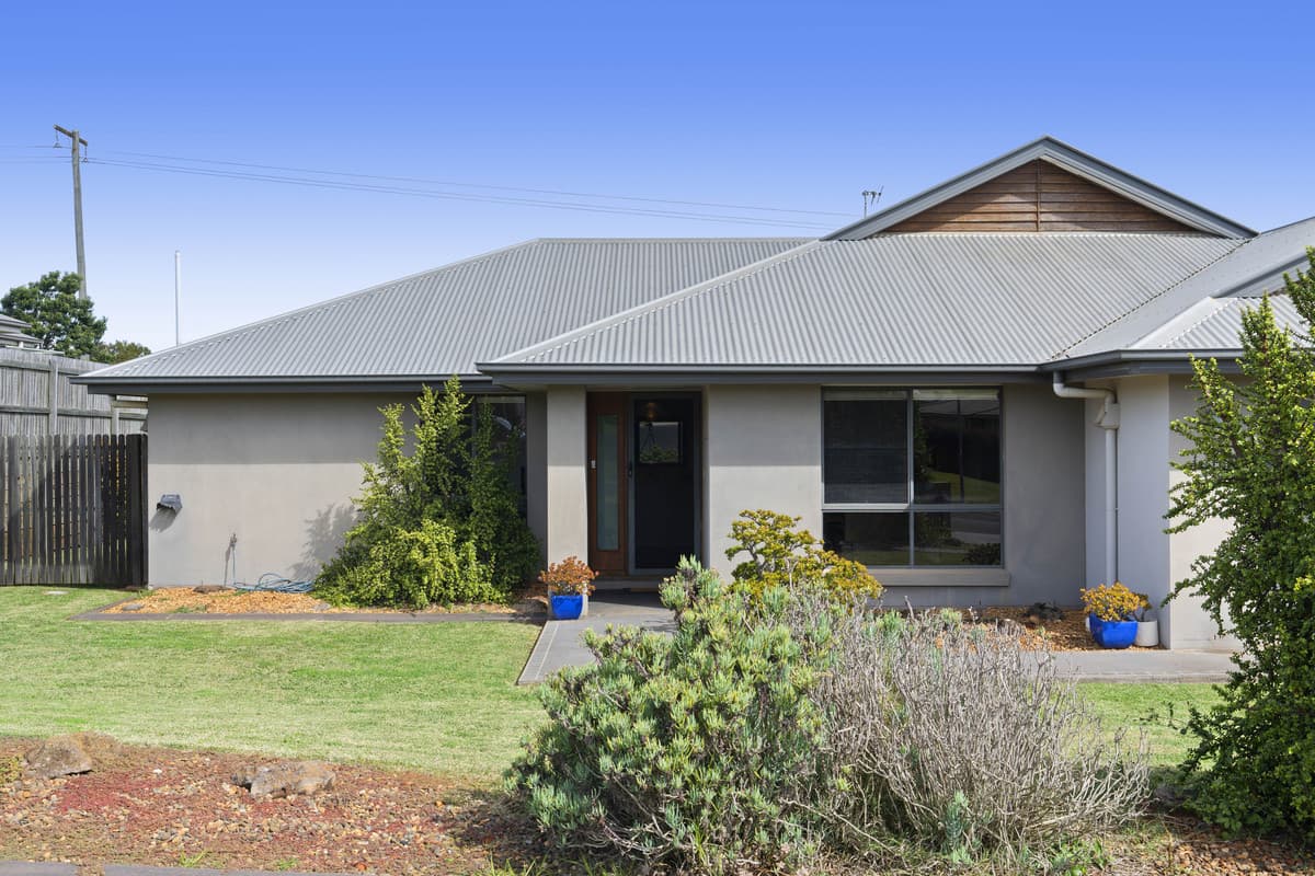 10 Smythe Drive, HIGHFIELDS QLD 4352, Highfields - Thumbnail 3