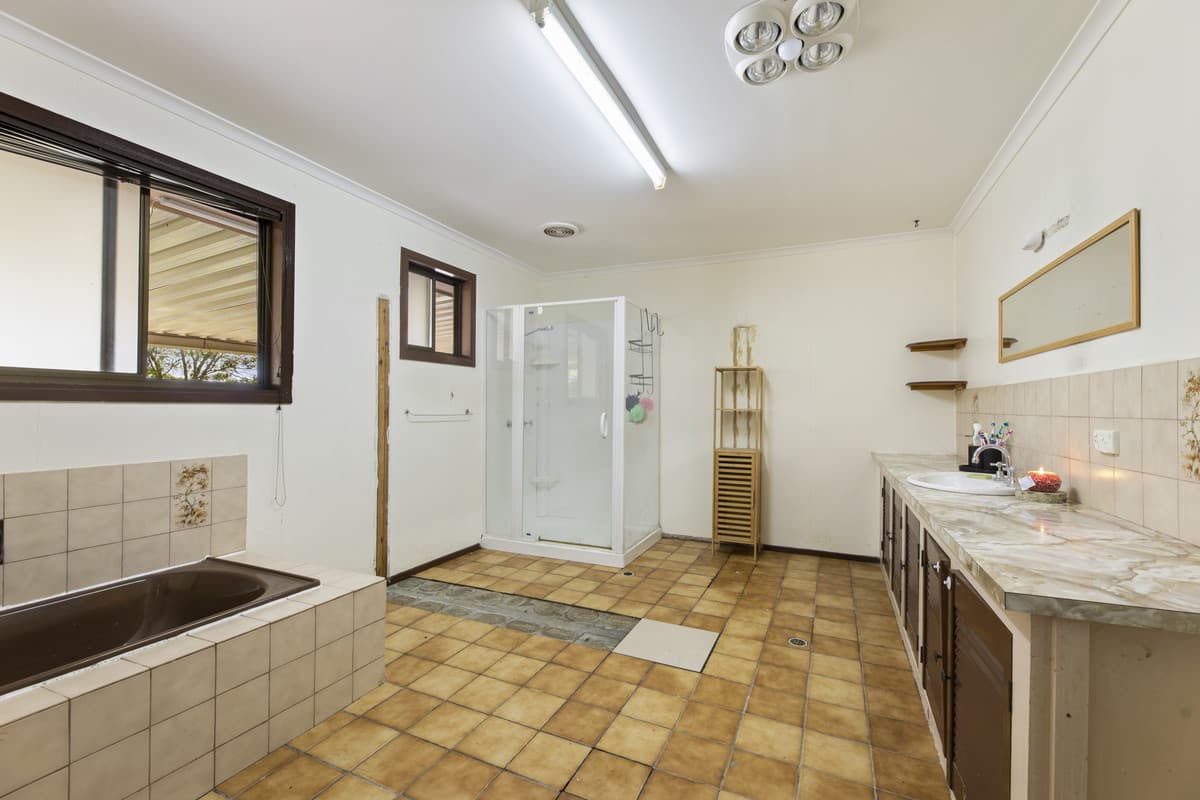 9 Emmanulla Drive, Kingsthorpe QLD 4400, Kingsthorpe - Thumbnail 6