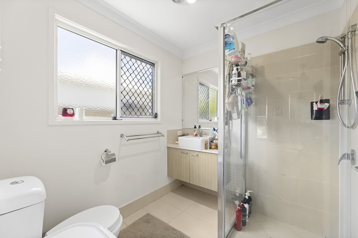 6 Orchard Lane, Glenvale QLD 4350, Glenvale - Thumbnail 8