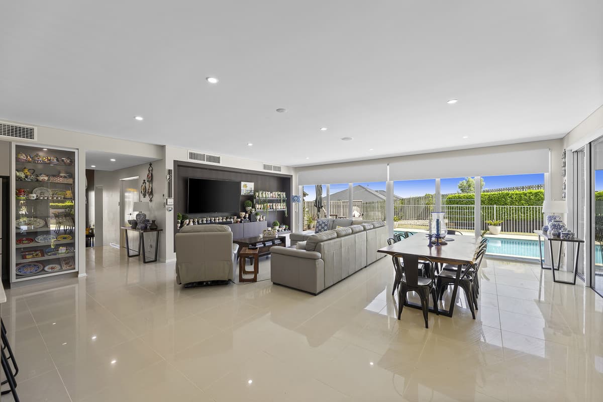 44 Catherine Crescent, Kingsthorpe QLD 4400, Kingsthorpe - Thumbnail 4