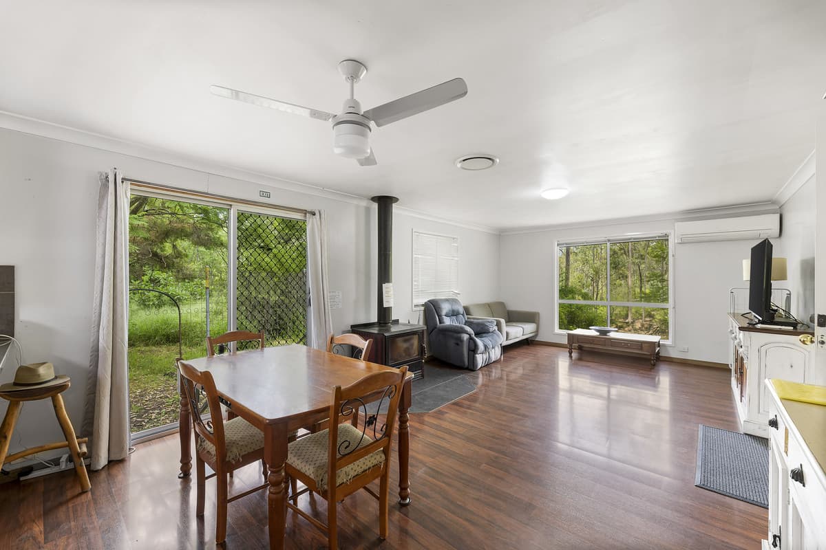 71 Dugandan Road, Upper Lockyer QLD 4352, Upper Lockyer - Thumbnail 2