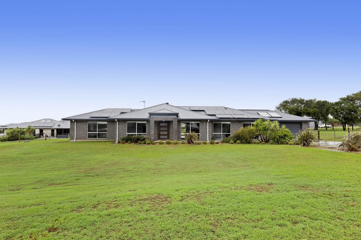 36 Hilltop Drive, Gowrie Junction QLD 4352, Gowrie Junction - Thumbnail 3