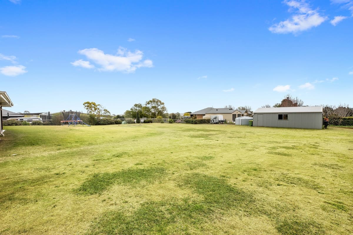 9 Amorosa Street, Cabarlah QLD 4352, Cabarlah - Thumbnail 3