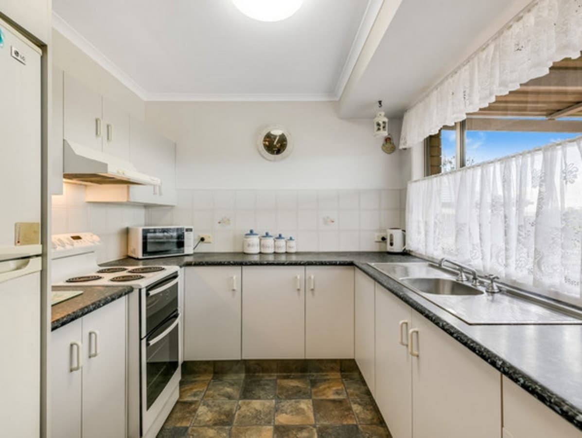 6 Blue Gum Drive, Newtown QLD 4350, Newtown - Thumbnail 2