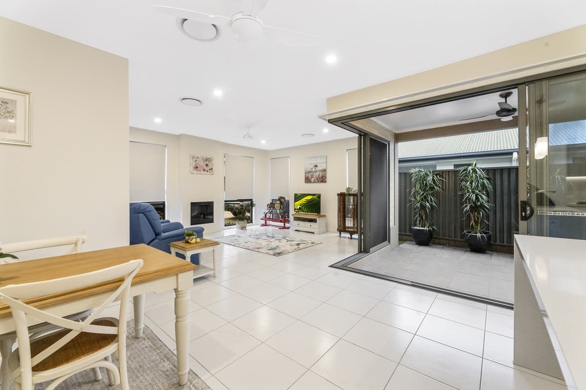 Villa 92 GemLife / 75 Highgrove Drive, Highfields QLD 4352, Highfields - Thumbnail 4