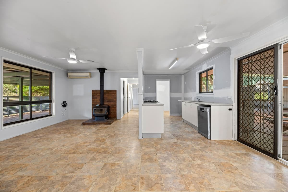 292 Stevens Road, Murphys Creek QLD 4352, Murphys Creek - Thumbnail 2
