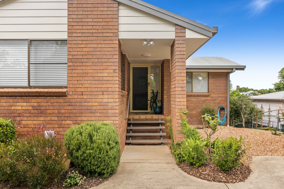 44 Rifle Range Road, Mount Lofty QLD 4350, Mount Lofty - Image 1
