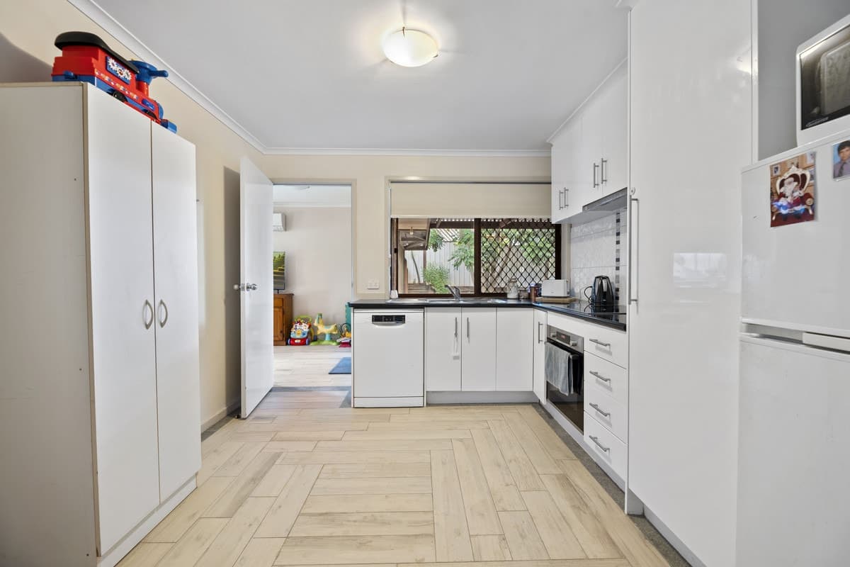 12 Lindemann Court, WILSONTON HEIGHTS QLD 4350, Wilsonton Heights - Thumbnail 5