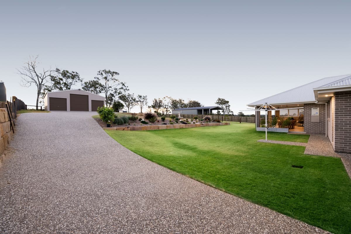 14 Linus Street, Highfields QLD 4352, Highfields - Thumbnail 2