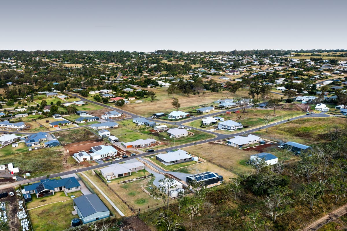 14 Linus Street, Highfields QLD 4352, Highfields - Thumbnail 3
