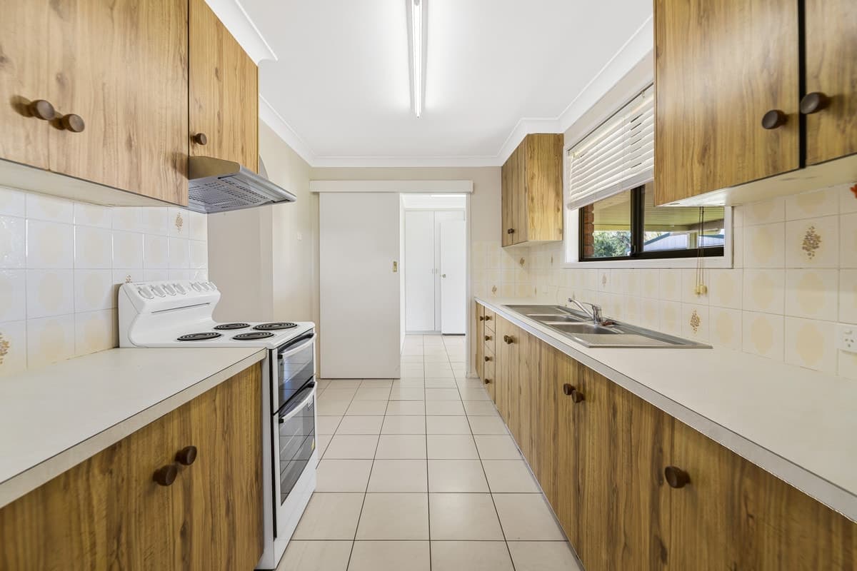 59 Arabian Street, HARRISTOWN QLD 4350, Harristown - Thumbnail 3