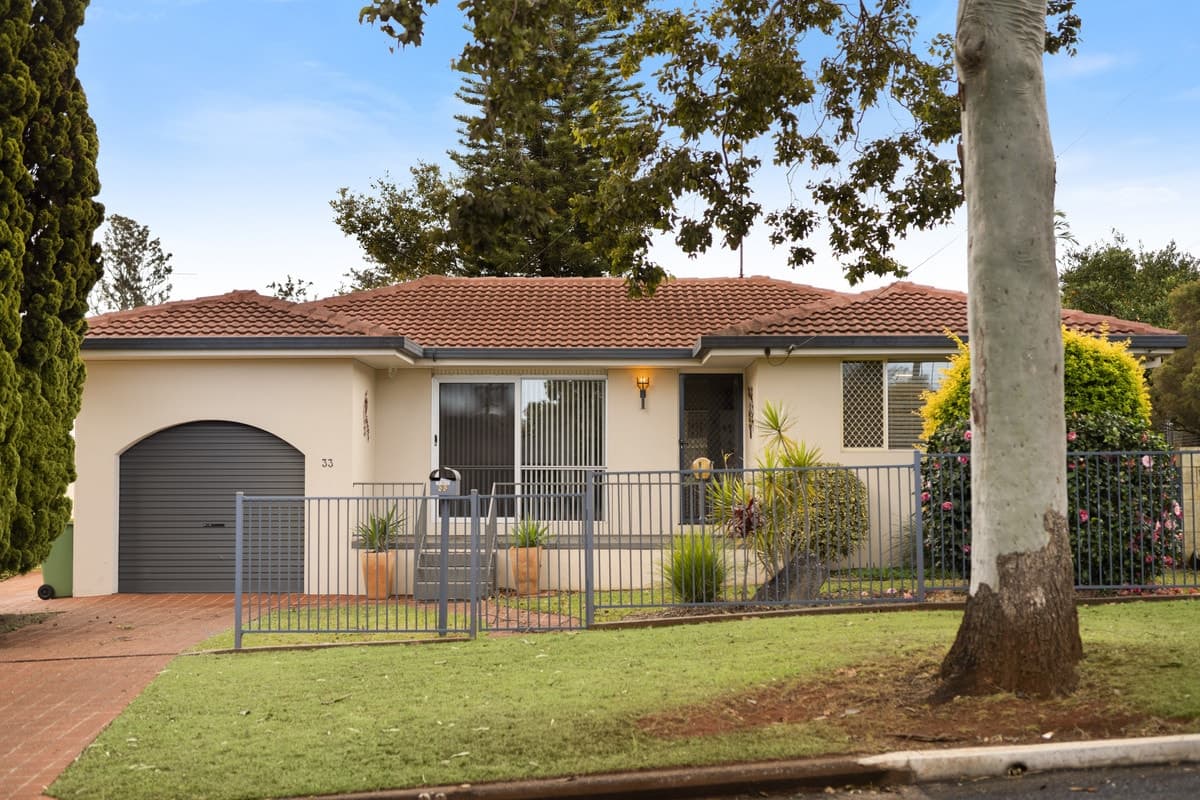 33 Butler Street, Rangeville QLD 4350, Rangeville - Thumbnail 2