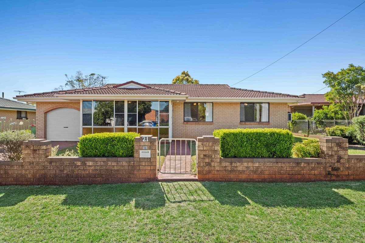 21 Denyer Street, Wilsonton QLD 4350, Wilsonton - Image 1