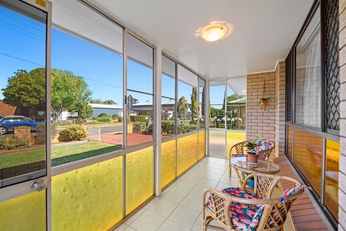 21 Denyer Street, Wilsonton QLD 4350, Wilsonton - Thumbnail 2
