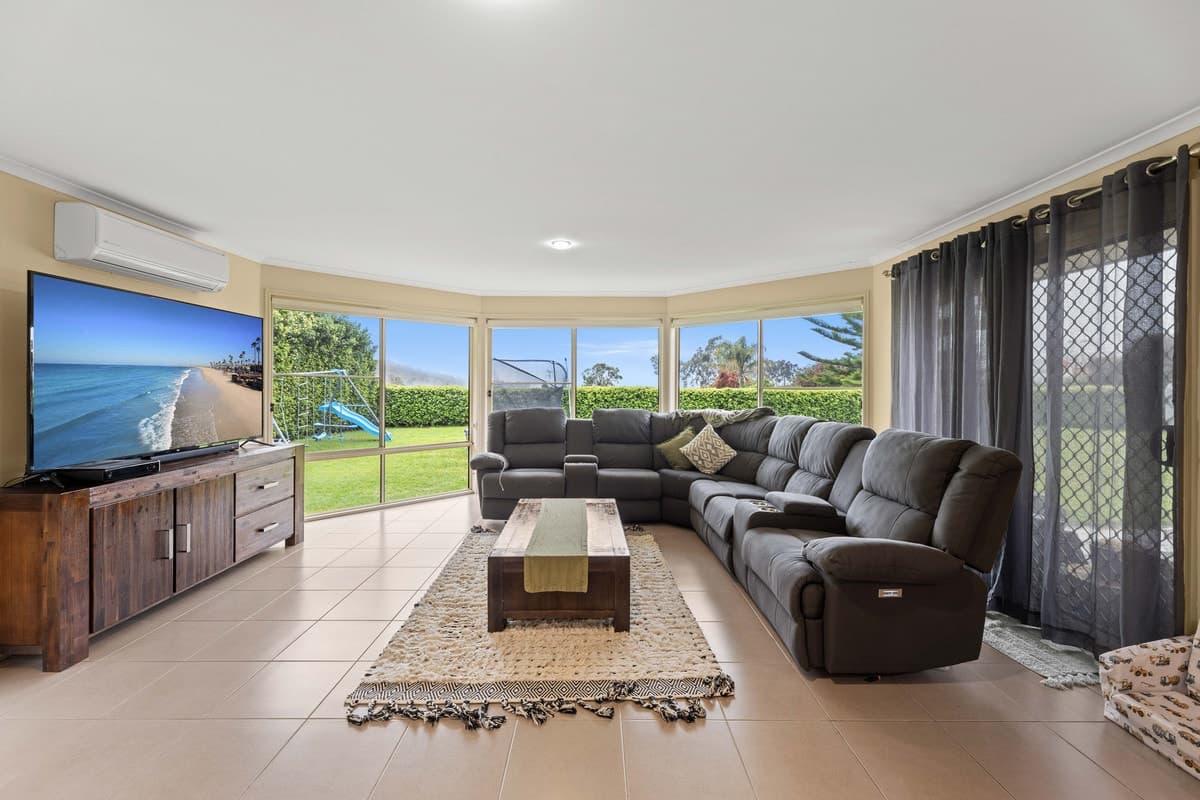 92 Peters Road, Meringandan West QLD 4352, Meringandan West - Thumbnail 4