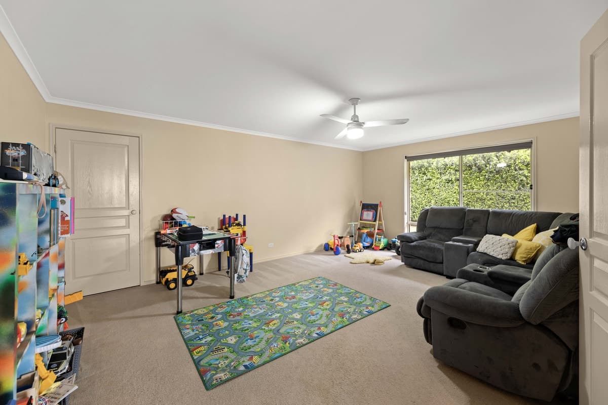 92 Peters Road, Meringandan West QLD 4352, Meringandan West - Thumbnail 8