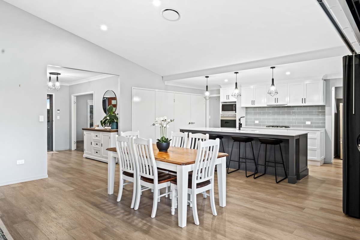 16 Linus Street, Highfields QLD 4352, Highfields - Thumbnail 7