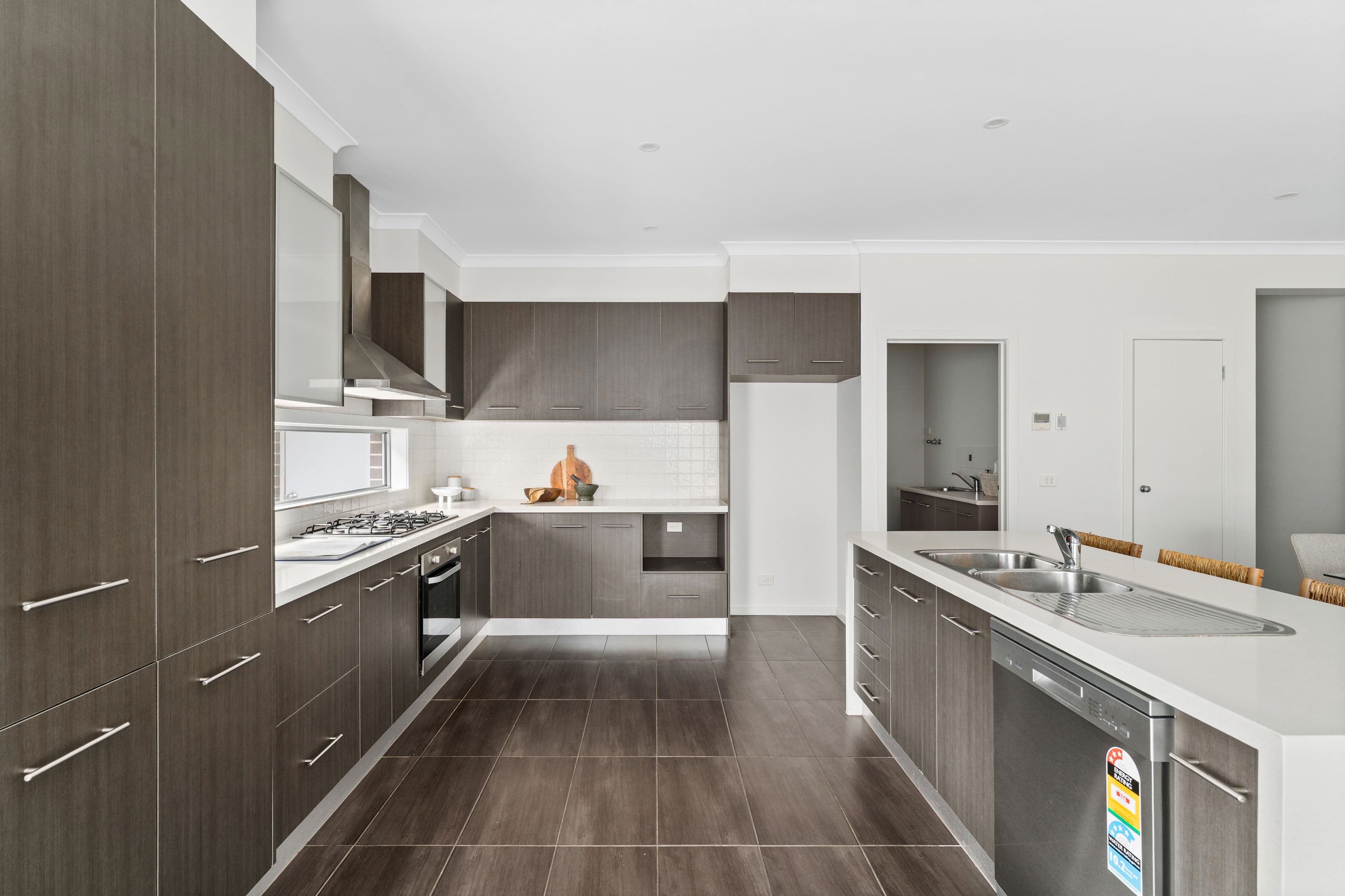28A Seaview Crescent, Seaholme VIC 3018, Seaholme - Thumbnail 3