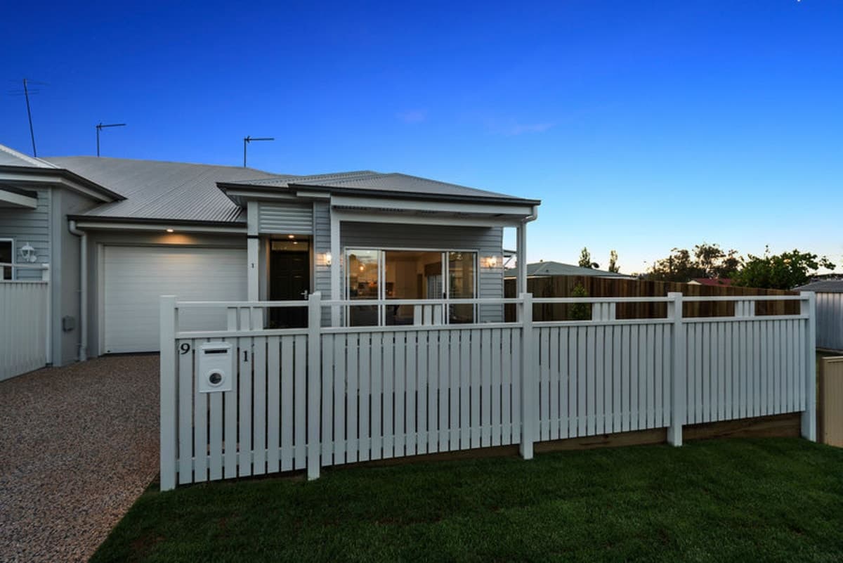 1 / 9 Roberts Street, South Toowoomba QLD 4350, South Toowoomba - Thumbnail 2