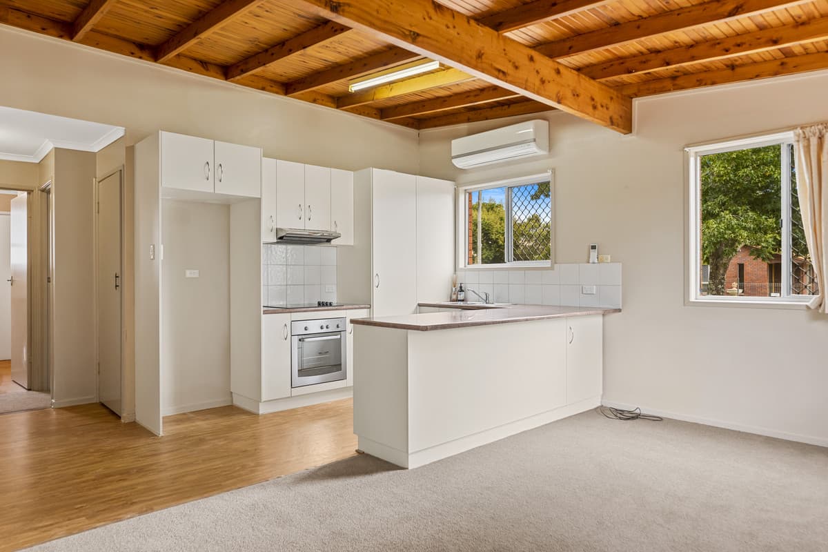 1 / 24 Claret Street, Wilsonton Heights QLD 4350, Wilsonton Heights - Image 1