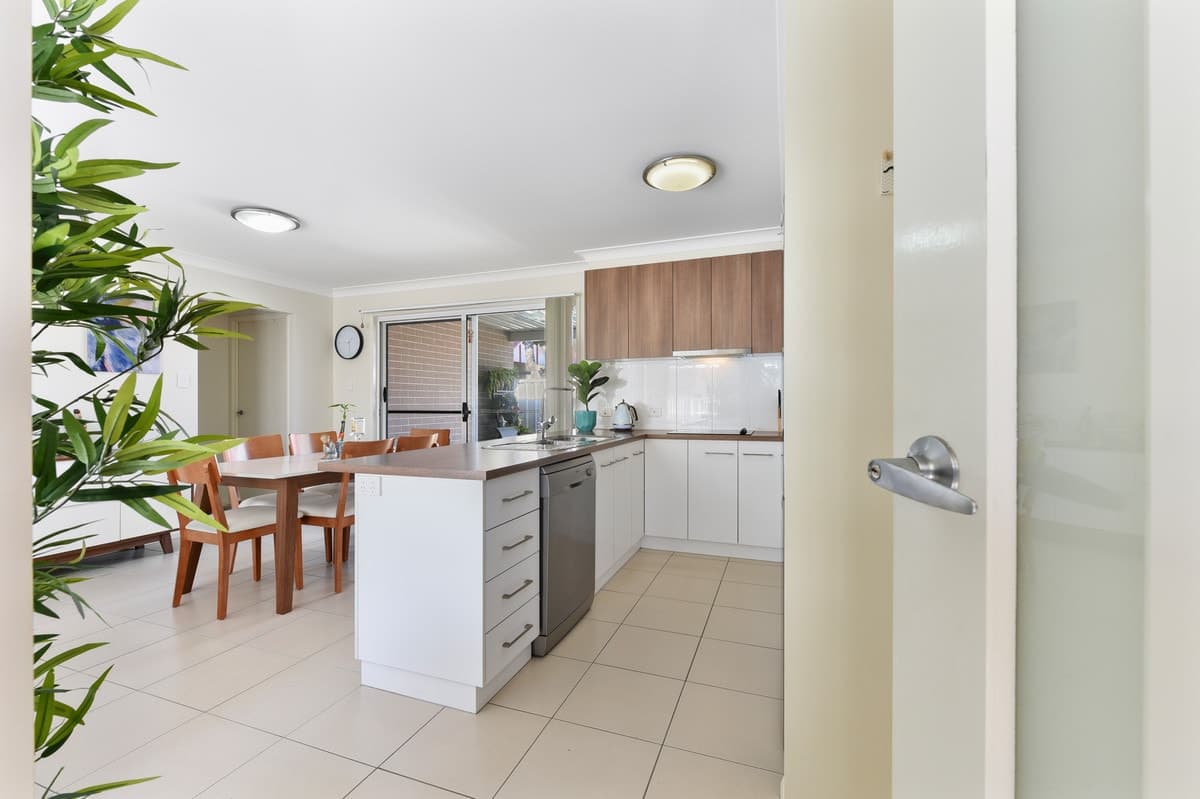 4 / 22 Payne Street, Wilsonton QLD 4350, Wilsonton - Thumbnail 2