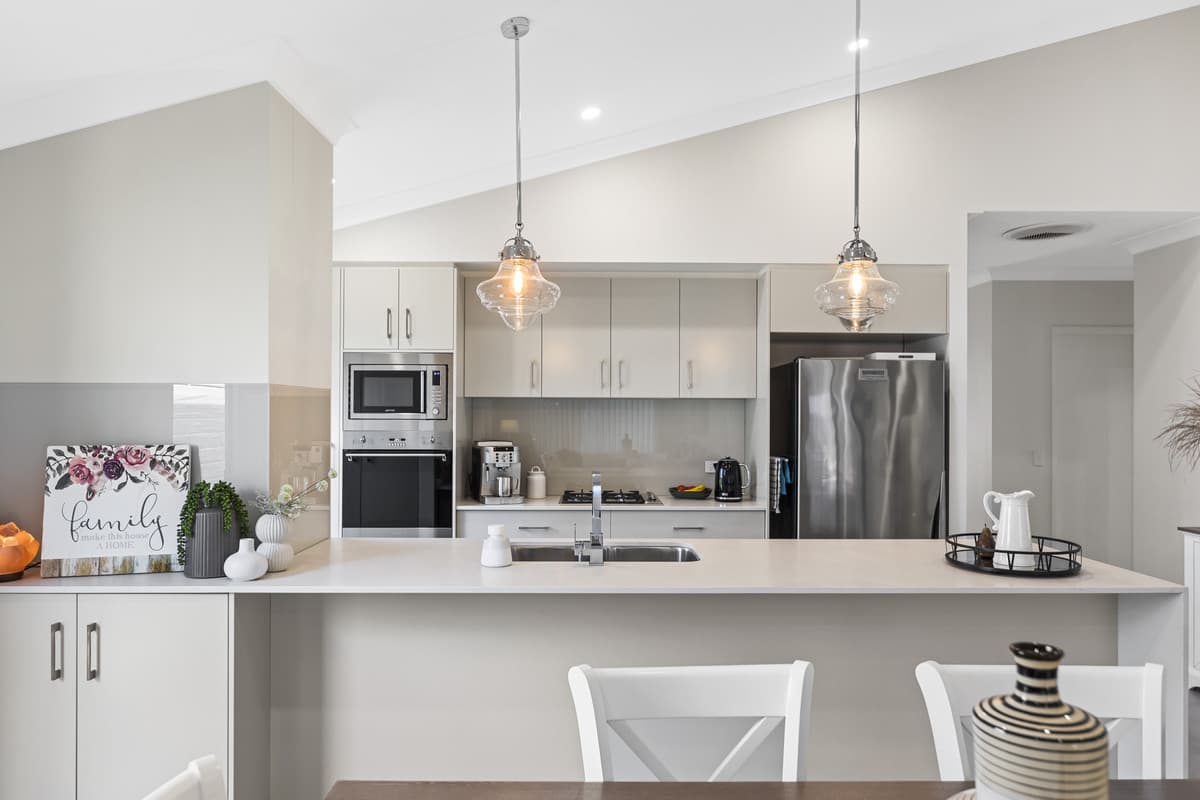Villa 424 / 97-161 Hogg Street, Cranley QLD 4350, Cranley - Thumbnail 2