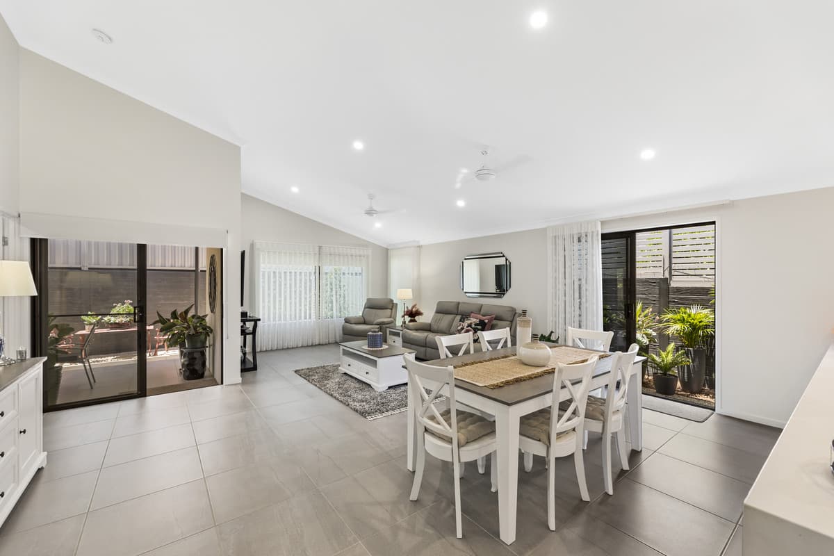Villa 424 / 97-161 Hogg Street, Cranley QLD 4350, Cranley - Thumbnail 5