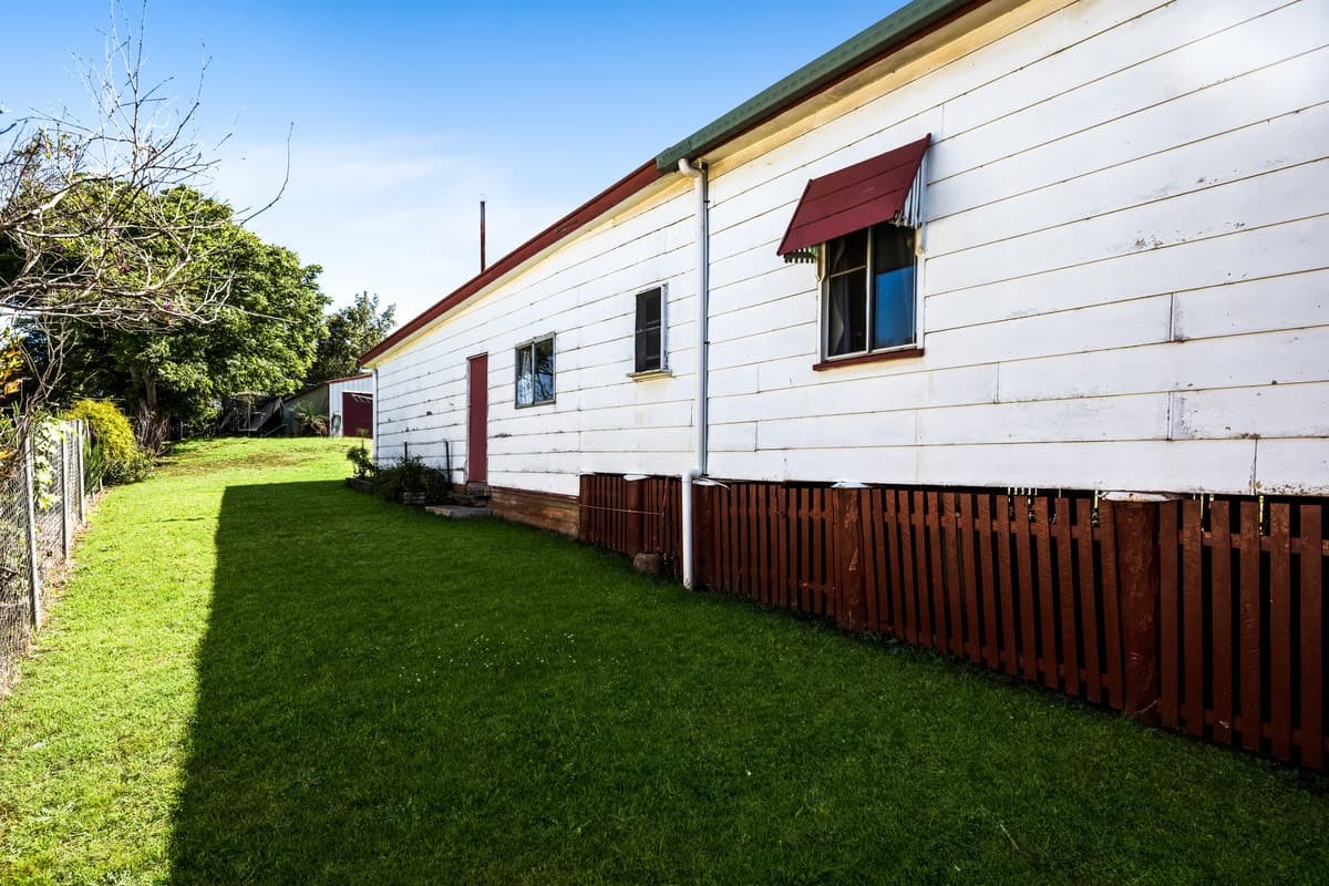10 Cumming Street, North Toowoomba QLD 4350, North Toowoomba - Thumbnail 3