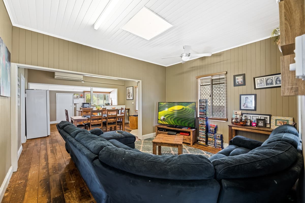 10 Cumming Street, North Toowoomba QLD 4350, North Toowoomba - Thumbnail 4