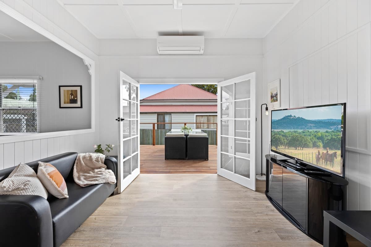 214 Russell Street, Newtown QLD 4350, Newtown - Thumbnail 8