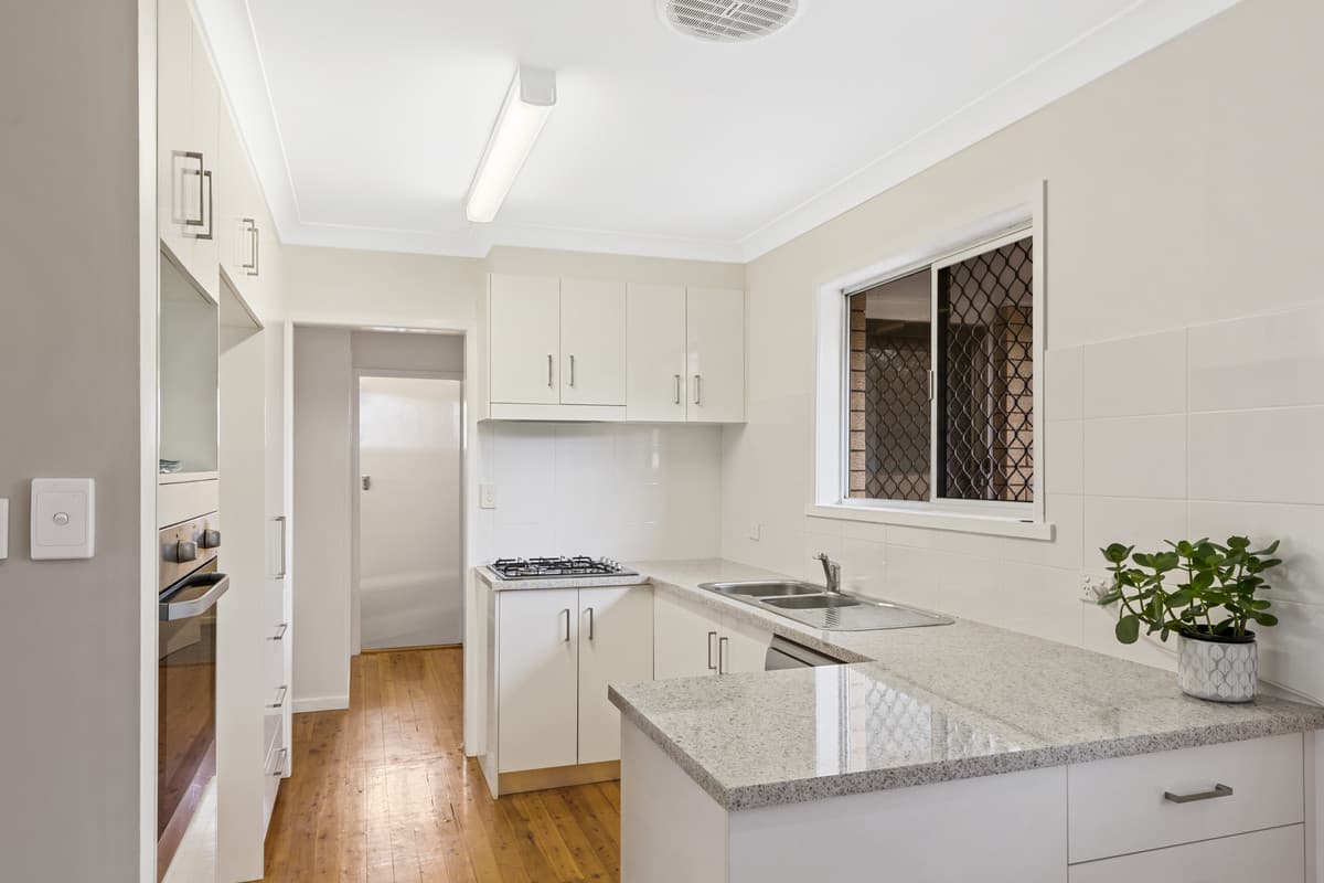 31 Loveday Street, Rangeville QLD 4350, Rangeville - Thumbnail 2