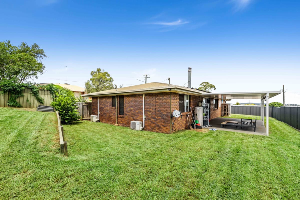 5 Tea Tree Court, Newtown QLD 4350, Newtown - Thumbnail 3