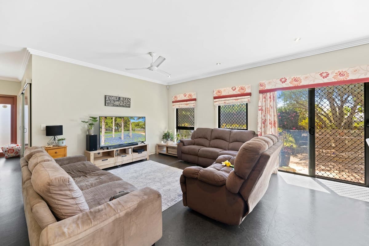 308 Ramsay Street, Middle Ridge QLD 4350, Middle Ridge - Thumbnail 4
