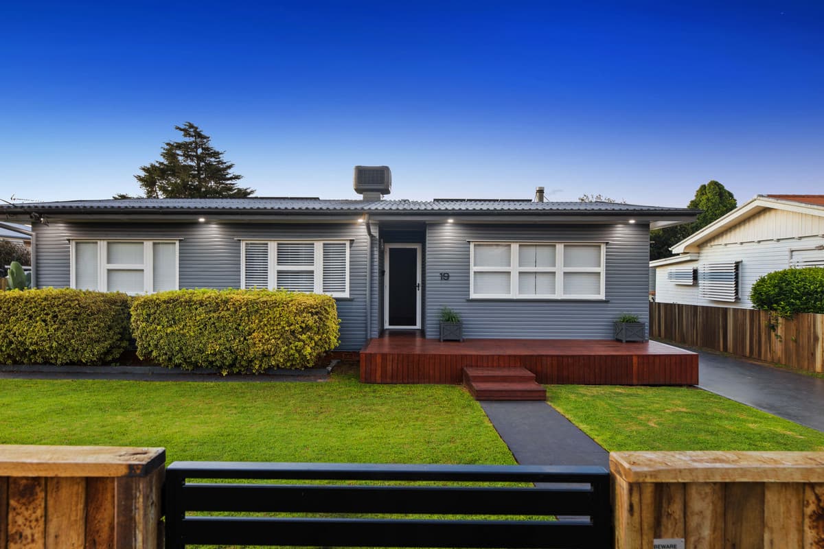 19 Stehn Street, Harristown QLD 4350, Harristown - Thumbnail 3