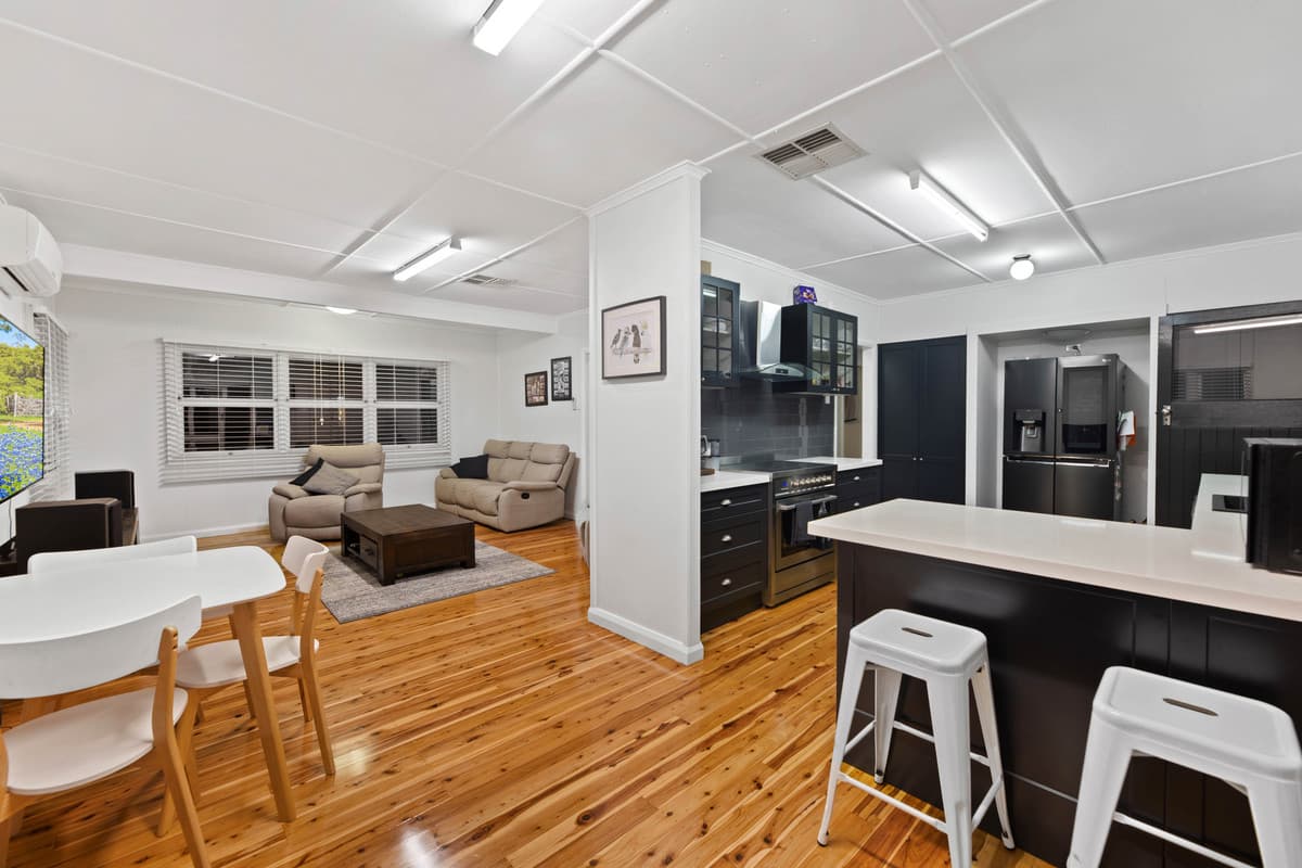 19 Stehn Street, Harristown QLD 4350, Harristown - Thumbnail 7