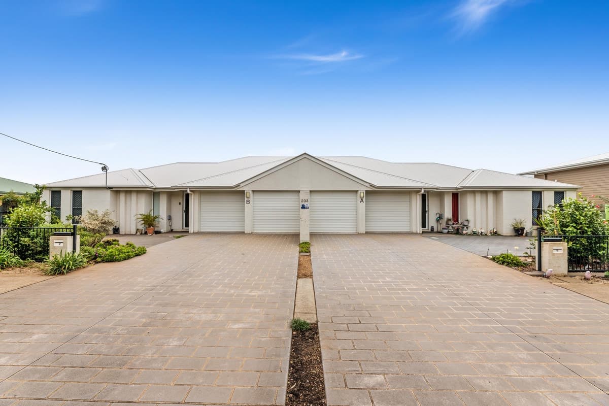 233 Nelson Street, Kearneys Spring QLD 4350, Kearneys Spring - Image 1