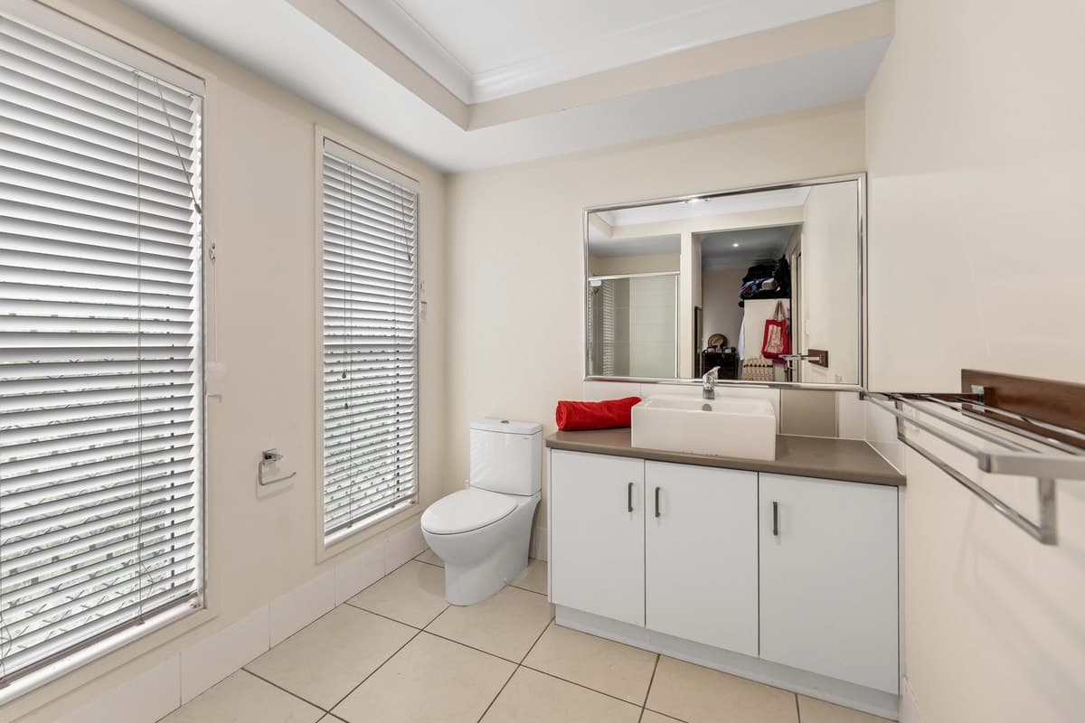 233 Nelson Street, Kearneys Spring QLD 4350, Kearneys Spring - Thumbnail 4