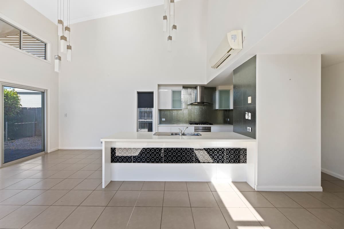 27 / 21 Andersson Court, Highfields QLD 4352, Highfields - Thumbnail 4