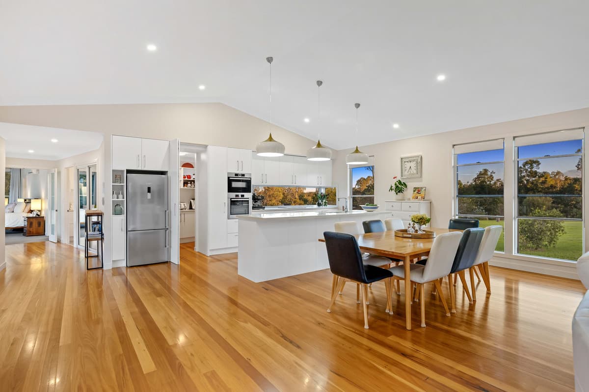 6 Kate Court, Withcott QLD 4352, Withcott - Thumbnail 6