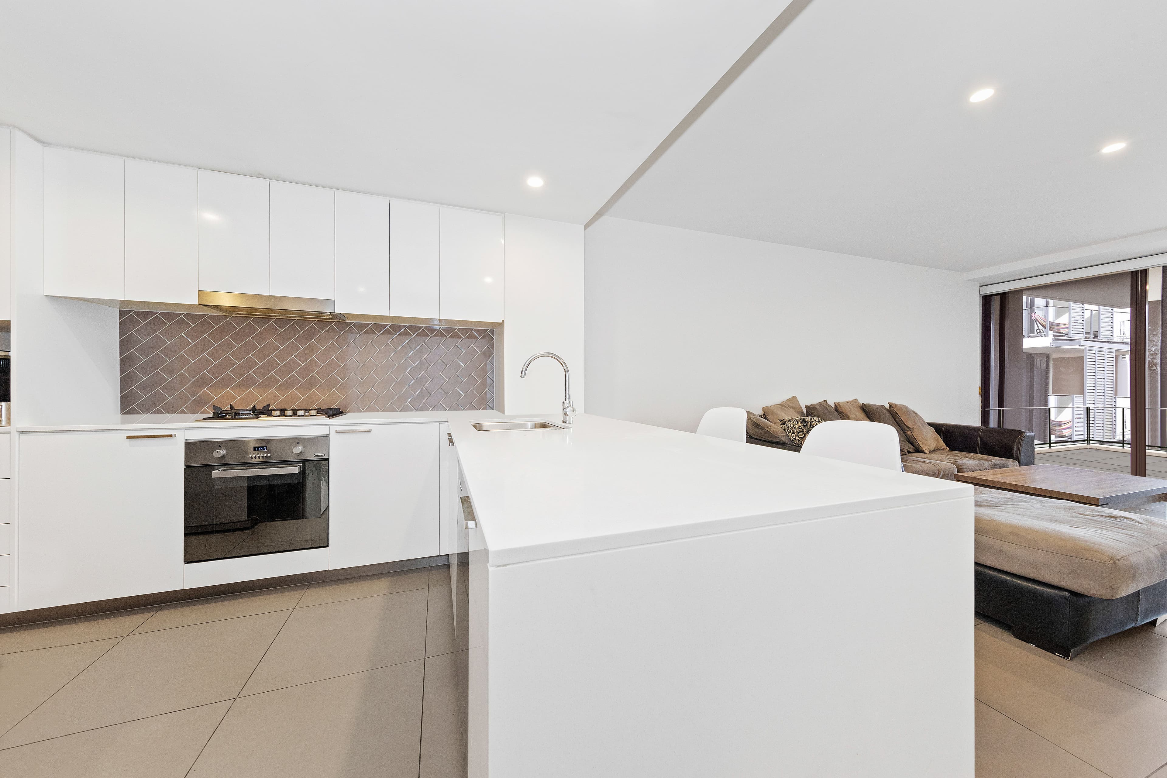13 Forsyth Street, Greenmount - Thumbnail 4