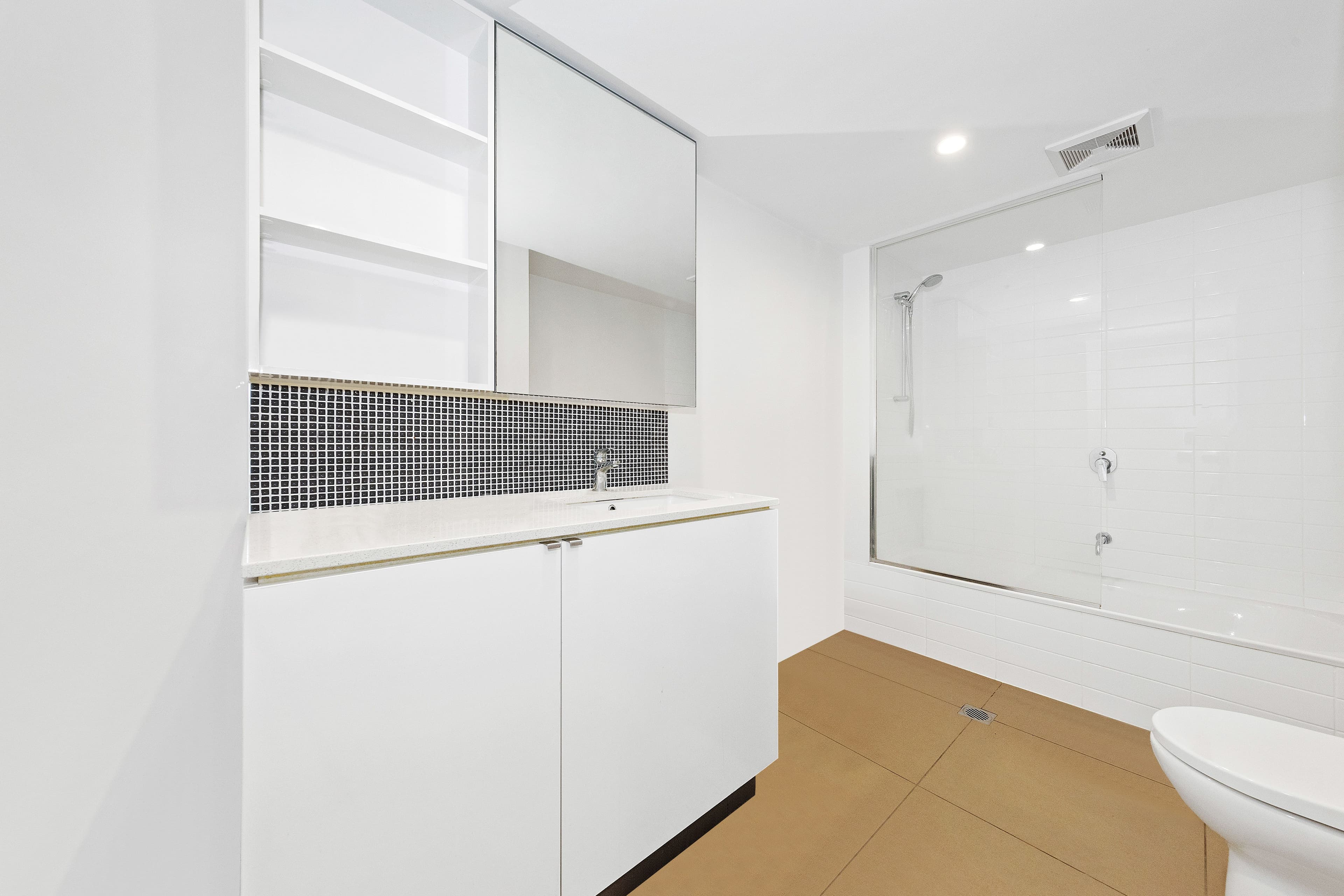 13 Forsyth Street, Greenmount - Thumbnail 8